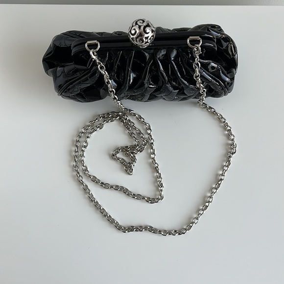 Brighton Patent Embossed Purse with removable chain. - Picture 6 of 16